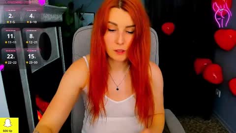 kiraxmoon online show from 15, 2, 2025