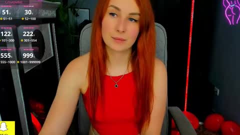 kiraxmoon online show from 19, 2, 2025