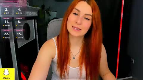 kiraxmoon online show from 21, 2, 2025