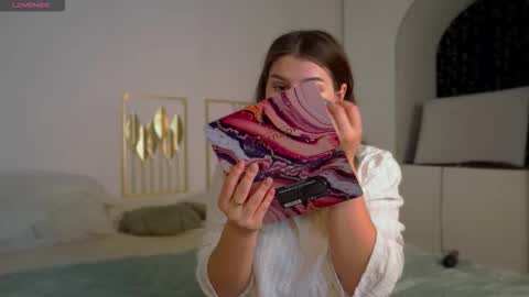 Kira online show from 19, 10, 2025