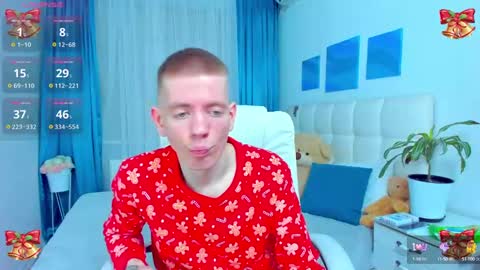 Snapshot of kireev_ chatting on 8, 12, 2024 online show from 8, 12, 2024