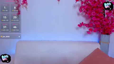 Snapshot of kireev_ chatting on 25, 2, 2025 online show from 25, 2, 2025