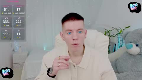 Snapshot of kireev_ chatting on 4, 3, 2025 online show from 4, 3, 2025