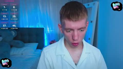 Snapshot of kireev_ chatting on 30, 4, 2026 online show from 30, 4, 2026