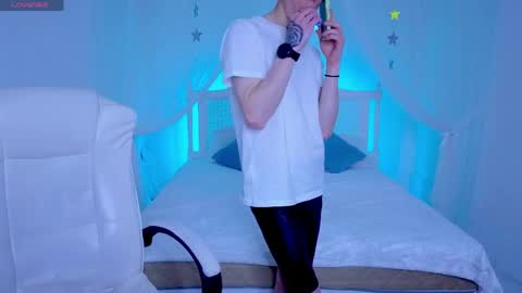 Snapshot of kireev_ chatting on 1, 5, 2026 online show from 1, 5, 2026