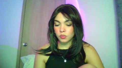 Snapshot of kiri_cute chatting on 9, 11, 2025 Kiri online show from 9, 11, 2025