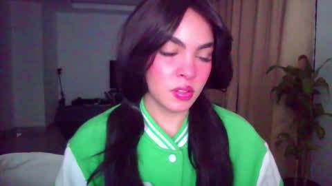 Snapshot of kiri_cute chatting on 24, 11, 2025 Kiri online show from 24, 11, 2025