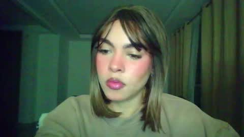 Snapshot of kiri_cute chatting on 3, 12, 2025 Kiri online show from 3, 12, 2025