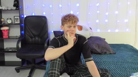 Snapshot of kirill_20_cm chatting on 5, 12, 2024 Kirill and Andrey online show from 5, 12, 2024