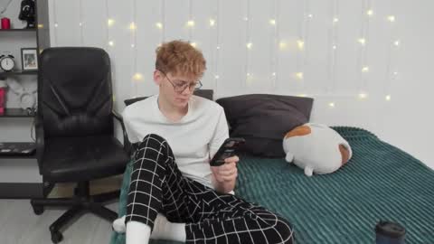 Snapshot of kirill_20_cm chatting on 7, 12, 2024 Kirill and Andrey online show from 7, 12, 2024