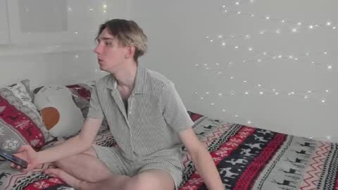 Snapshot of kirill_20_cm chatting on 15, 1, 2025 Kirill and Andrey online show from 15, 1, 2025