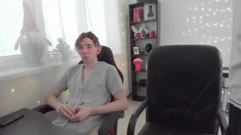 Snapshot of kirill_20_cm chatting on 24, 1, 2025 Kirill and Andrey online show from 24, 1, 2025