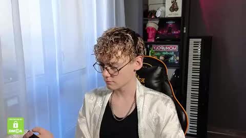 Snapshot of kirill_20_cm chatting on 22, 9, 2025 Kirill and Andrey online show from 22, 9, 2025