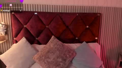 Samantha  Velvet online show from 18, 4, 2026