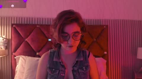 Samantha  Velvet online show from 21, 4, 2026