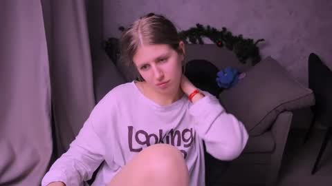 Kira online show from 4, 1, 2025