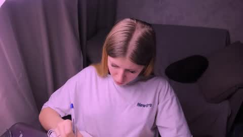 Kira online show from 2, 2, 2025