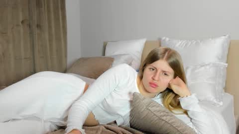 Kira online show from 28, 11, 2025