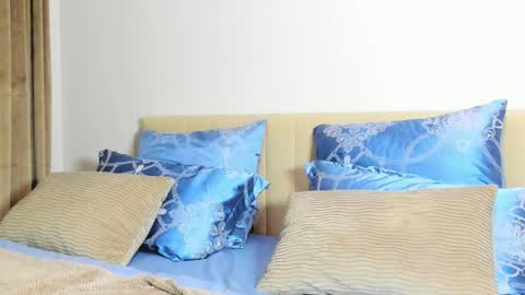 Snapshot of kirraa_ chatting on 11, 2, 2026 Kira online show from 11, 2, 2026