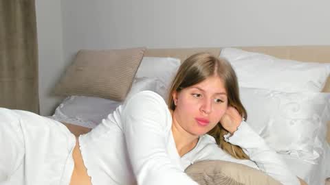 Snapshot of kirraa_ chatting on 26, 2, 2026 Kira online show from 26, 2, 2026