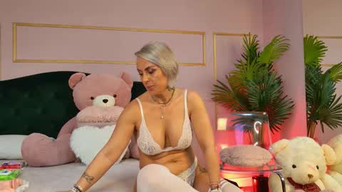 Kirra online show from 6, 3, 2026