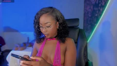 Snapshot of kishalove_ chatting on 11, 9, 2025 kishalove_ online show from 11, 9, 2025