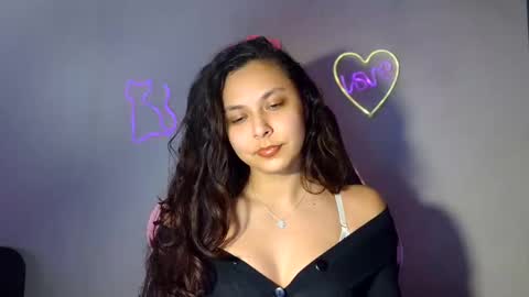 Snapshot of kiss_ameliaa chatting on 28, 2, 2025 kiss_ameliaa online show from 28, 2, 2025