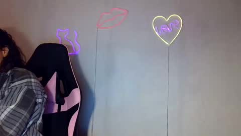 Snapshot of kiss_ameliaa chatting on 1, 3, 2025 kiss_ameliaa online show from 1, 3, 2025