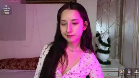 Snapshot of kisses_eva chatting on 18, 12, 2025 Hot Eva online show from 18, 12, 2025