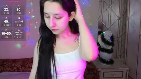 Snapshot of kisses_eva chatting on 23, 12, 2025 Hot Eva online show from 23, 12, 2025