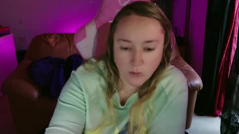 kissica online show from 23, 1, 2025