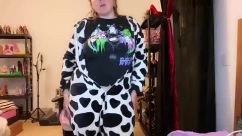 Snapshot of kissica chatting on 3, 12, 2025 kissica online show from 3, 12, 2025