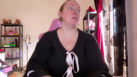 Snapshot of kissica chatting on 18, 12, 2025 kissica online show from 18, 12, 2025