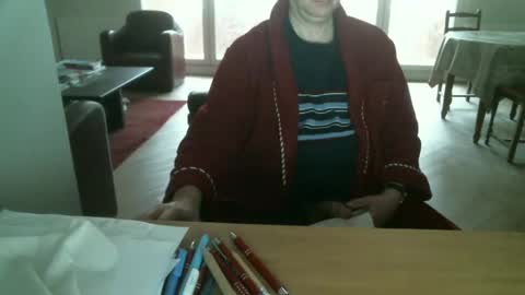 Snapshot of kisslog1 chatting on 7, 12, 2024 kisslog1 online show from 7, 12, 2024