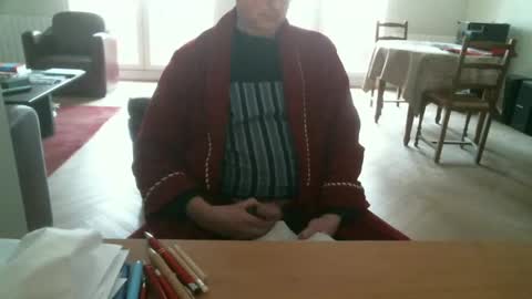 Snapshot of kisslog1 chatting on 22, 12, 2024 kisslog1 online show from 22, 12, 2024