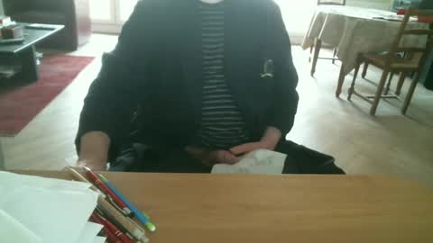 Snapshot of kisslog1 chatting on 12, 1, 2025 kisslog1 online show from 12, 1, 2025