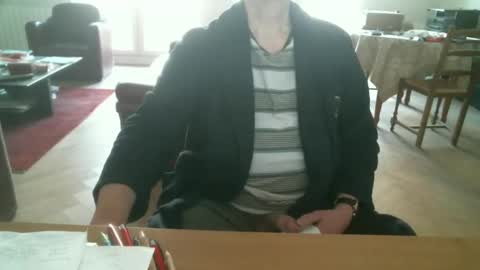 Snapshot of kisslog1 chatting on 8, 2, 2025 kisslog1 online show from 8, 2, 2025