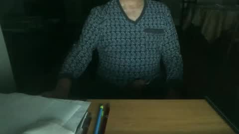 Snapshot of kisslog1 chatting on 13, 9, 2025 kisslog1 online show from 13, 9, 2025