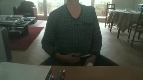 Snapshot of kisslog1 chatting on 14, 9, 2025 kisslog1 online show from 14, 9, 2025