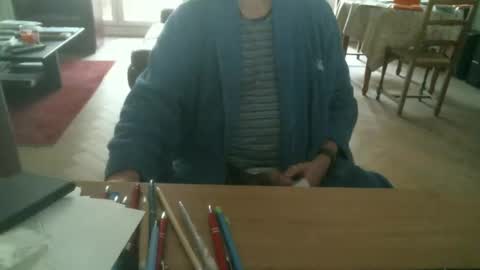 Snapshot of kisslog1 chatting on 18, 10, 2025 kisslog1 online show from 18, 10, 2025