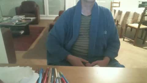 Snapshot of kisslog1 chatting on 1, 11, 2025 kisslog1 online show from 1, 11, 2025