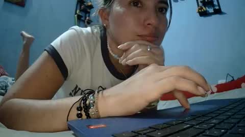 Erika paul online show from 4, 4, 2026