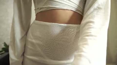 Snapshot of kissmesloww chatting on 5, 7, 2026 Snezhana online show from 5, 7, 2026