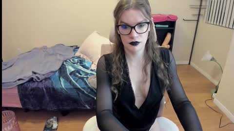 kissykryssie online show from 19, 2, 2026