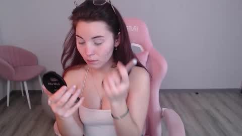 Vikki Rose online show from 29, 10, 2025