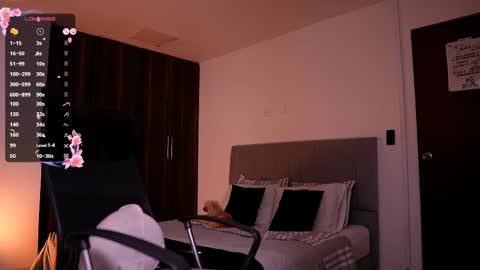    online show from 10, 2, 2025