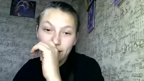kiti_kitiss online show from 22, 2, 2025