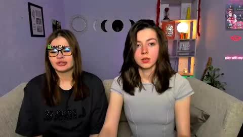 Snapshot of kitniss_dreamy chatting on 22, 4, 2026 kitniss online show from 22, 4, 2026