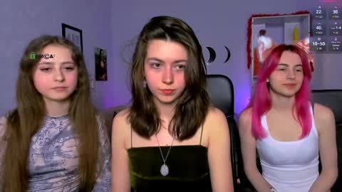 Snapshot of kitniss_dreamy chatting on 28, 4, 2026 kitniss online show from 28, 4, 2026