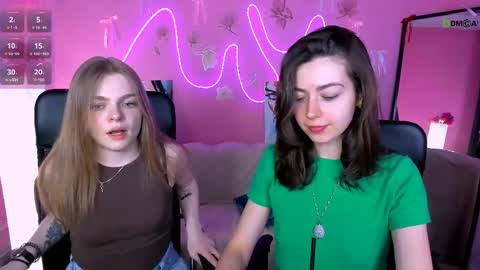Snapshot of kitniss_dreamy chatting on 14, 5, 2026 kitniss online show from 14, 5, 2026